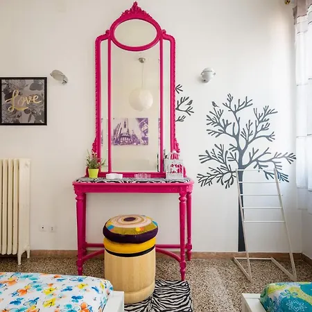 Fondamenta Della Misericordia By Bealux Srl 베니스