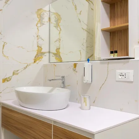 Fondamenta Della Misericordia By Bealux Srl * 베니스